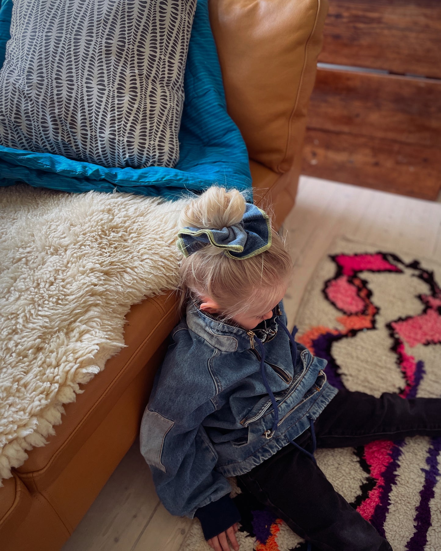 The Loop Back – The Scrunchie That Lived a Little