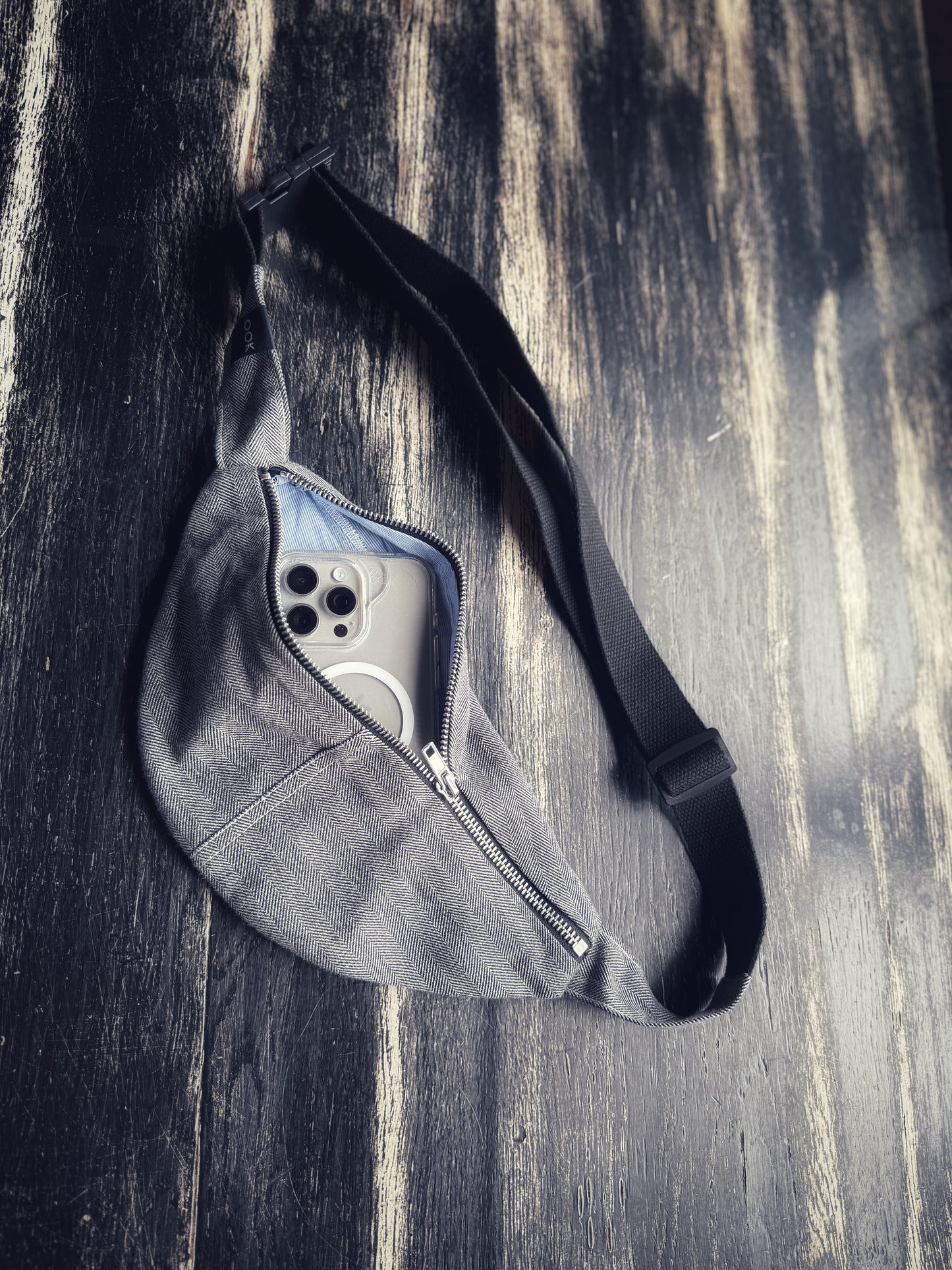 The Nomad – Upcycled Bag with a Story